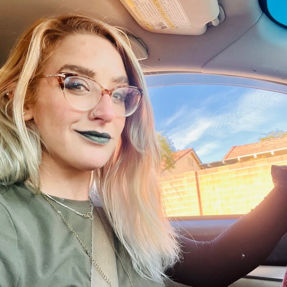 Peet your Mosher, Mary Violet - Picture 3 of 6